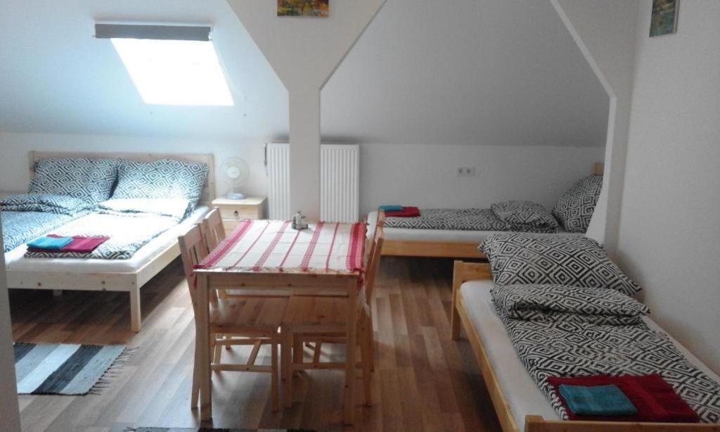 Pajkos Poni Vendeghaz Hotel Miskolc Luaran gambar