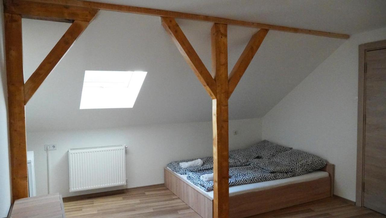 Pajkos Poni Vendeghaz Hotel Miskolc Luaran gambar