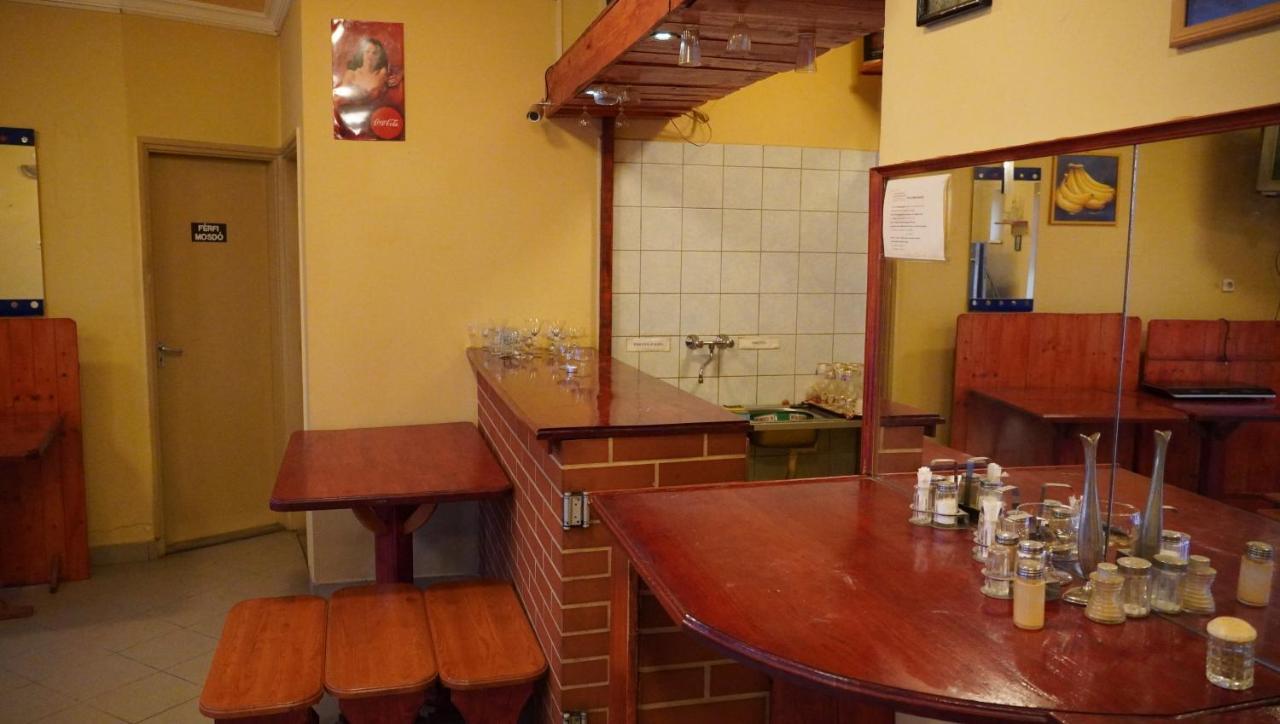 Pajkos Poni Vendeghaz Hotel Miskolc Luaran gambar
