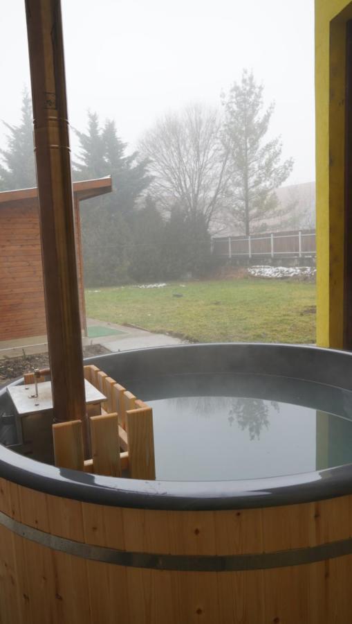 Pajkos Poni Vendeghaz Hotel Miskolc Luaran gambar